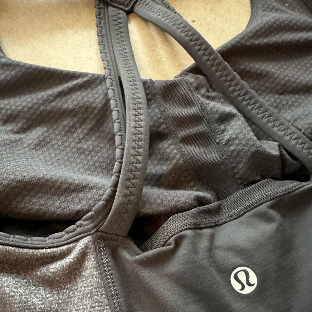 Lululemon Tank With Drawstring - Picture 7 of 9